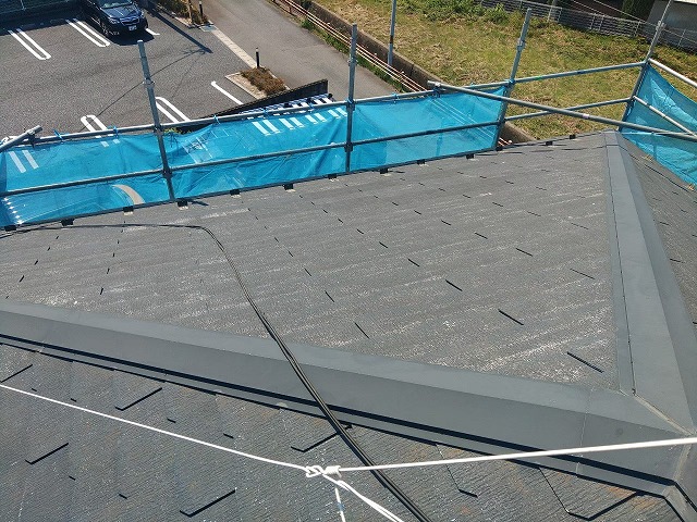 屋根カバー工事前のコロニアル屋根