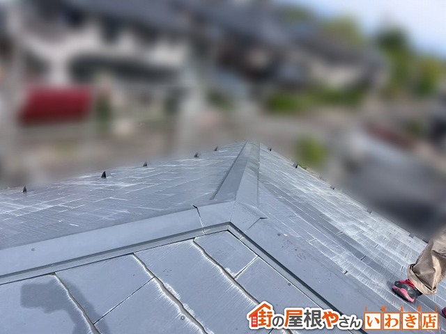 福島県三春町　雨漏りが発生した棟板金