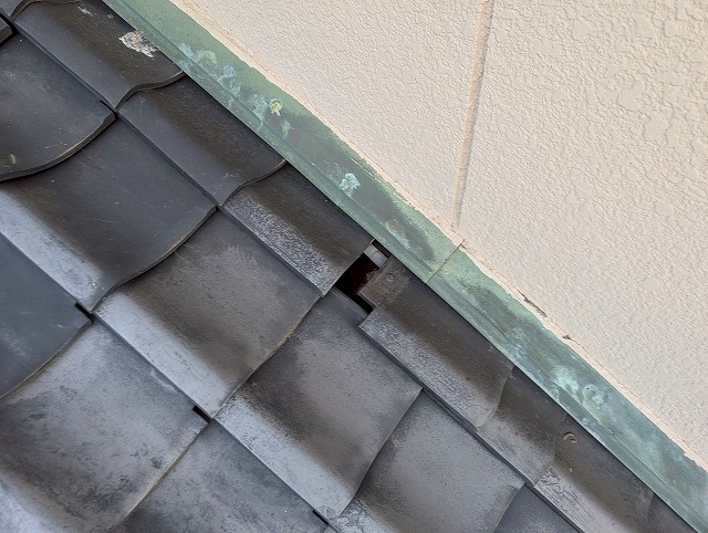 福島県石川郡平田村 瓦がずれてしまった屋根