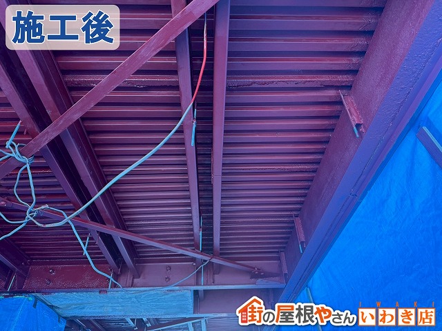 福島県いわき市　車寄せ屋根の鉄骨の補強と塗装を行った状態