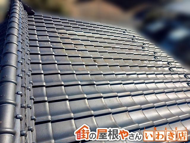 福島県いわき市　太陽熱温水器を屋根から取り外した瓦屋根