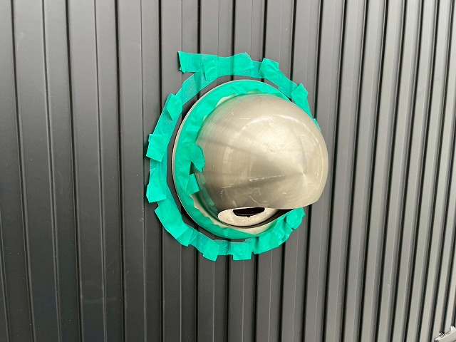 換気フードを取り付けた換気口