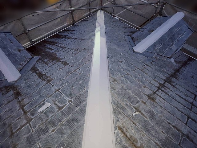 施工後の棟板金交換後の屋根