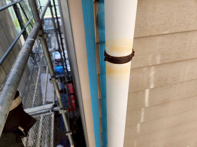 交換前の錆びたでんでん